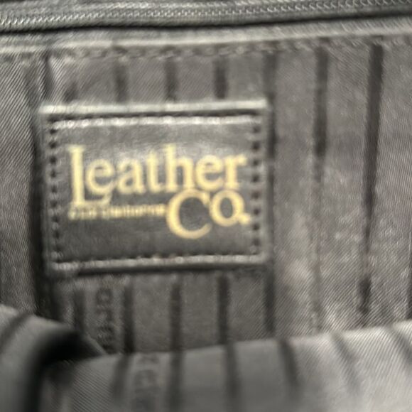 ⭐️Leather & Co by Liz Claiborne - Picture 4 of 8